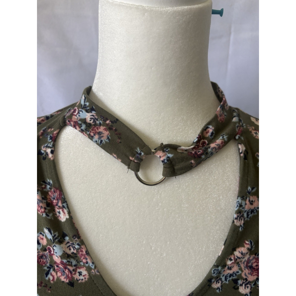 Olive Green Floral Cold Shoulder Top Choker Neck O-Ring Boho 3/4 Sleeve Small - Picture 2 of 8